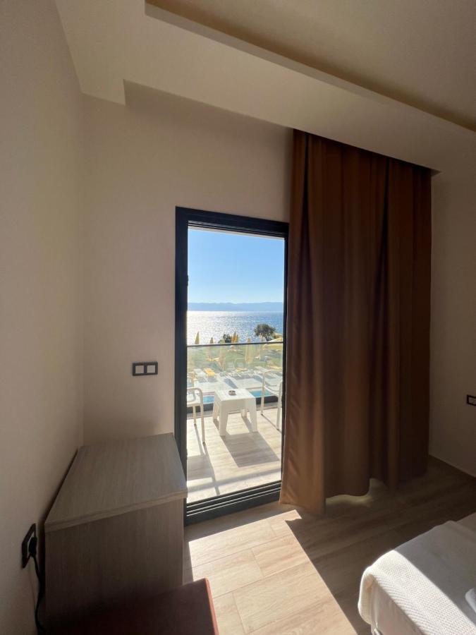 Life Point Hotel Çeşme エクステリア 写真