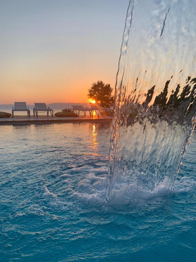 Life Point Hotel Çeşme エクステリア 写真